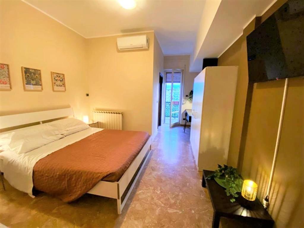 Casa Viola A 900 Mt Dalla Staz. Centrale Pescara Eksteriør bilde