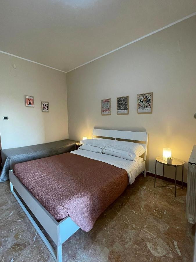 Casa Viola A 900 Mt Dalla Staz. Centrale Pescara Eksteriør bilde