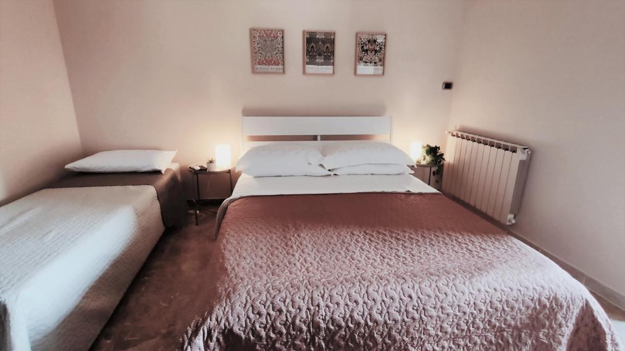 Casa Viola A 900 Mt Dalla Staz. Centrale Pescara Eksteriør bilde